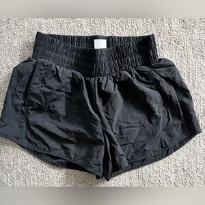 Black all In motion athletic shorts size 10/12